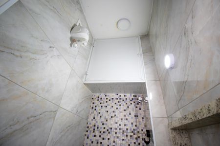 Apartamento à venda com 65m², 2 quartos e 1 vagaBanheiro de serviço