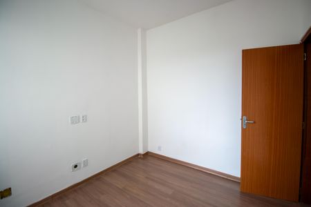 Quarto 2 de apartamento à venda com 2 quartos, 65m² em Penha, Rio de Janeiro