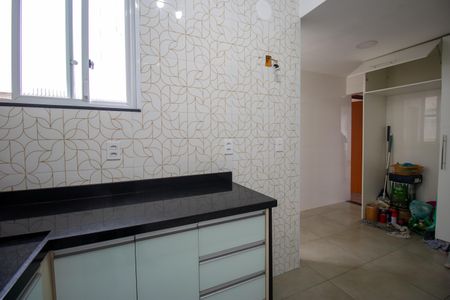 Apartamento à venda com 65m², 2 quartos e 1 vagaCozinha