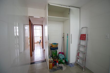 Apartamento à venda com 65m², 2 quartos e 1 vagaÁrea de Serviço