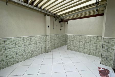 Apartamento para alugar com 89m², 2 quartos e 1 vaga Apartamento para alugar com 89m², 2 quartos e 1 vagaQuintal