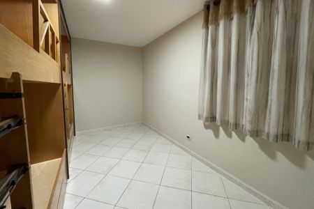 Apartamento para alugar com 89m², 2 quartos e 1 vaga Apartamento para alugar com 89m², 2 quartos e 1 vagaQuarto