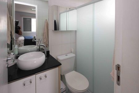 Apartamento à venda com 60m², 2 quartos e 1 vagaBanheiro da Suite