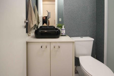 Apartamento à venda com 60m², 2 quartos e 1 vagaBanheiro Social