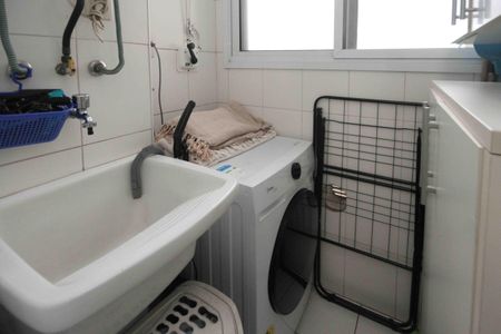 Apartamento à venda com 60m², 2 quartos e 1 vagaÁrea de Serviço