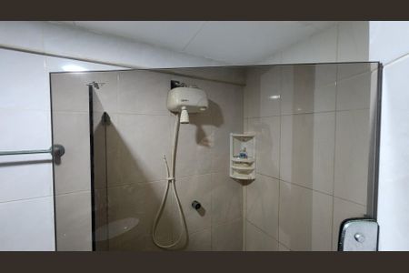 Apartamento para alugar com 60m², 1 quarto e 2 vagas Apartamento para alugar com 60m², 1 quarto e 2 vagasBanheiro