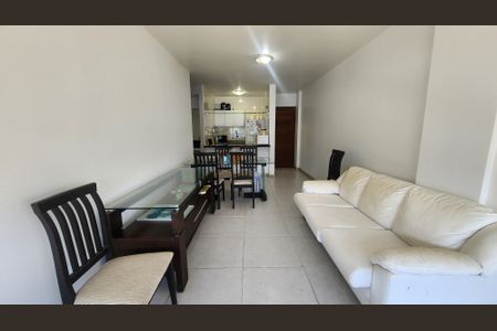 Sala de apartamento para alugar com 1 quarto, 60m² em Pituba, Salvador