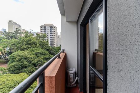 Studio para alugar com 24m², 1 quarto e sem vaga Studio para alugar com 24m², 1 quarto e sem vagaVaranda Studio