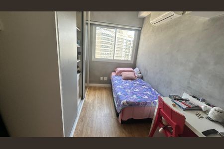 Apartamento à venda com 110m², 3 quartos e 2 vagasQuarto 3