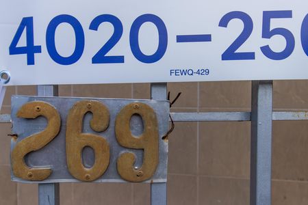 Apartamento para alugar com 27m², 1 quarto e sem vagaPlaquinha instalada em 02/06/2026 Cod. FEWQ-429