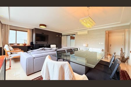 Foto 02 de apartamento à venda com 3 quartos, 119m² em Petrópolis, Porto Alegre