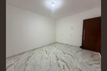Casa para alugar com 74m², 2 quartos e sem vagaSala