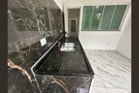 Casa para alugar com 74m², 2 quartos e sem vagaCozinha