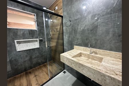 Casa para alugar com 74m², 2 quartos e sem vagaBanheiro