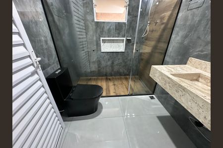 Casa para alugar com 74m², 2 quartos e sem vagaBanheiro