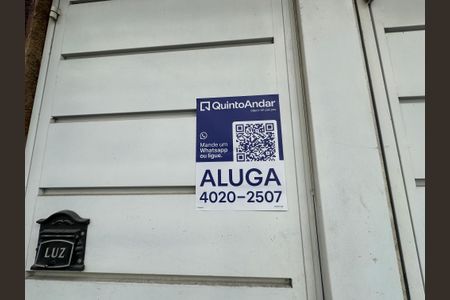 Casa para alugar com 74m², 2 quartos e sem vagaFachada