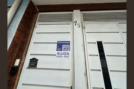 Casa para alugar com 74m², 2 quartos e sem vagaFachada