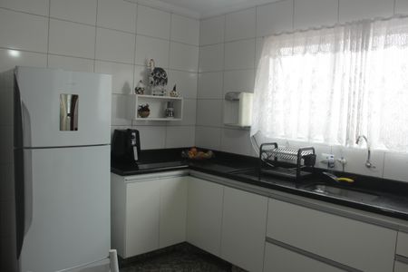 Apartamento para alugar com 90m², 2 quartos e 1 vagaCozinha