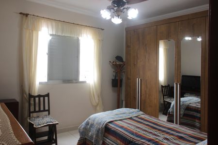 Quarto 1 de apartamento para alugar com 2 quartos, 90m² em Campo Grande, Santos