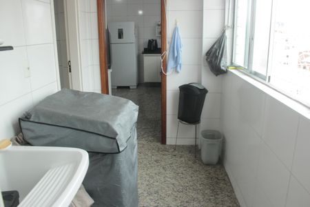 Apartamento para alugar com 90m², 2 quartos e 1 vagaÁrea de Serviço