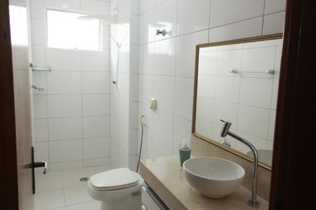 Apartamento para alugar com 90m², 2 quartos e 1 vagaBanheiro da Suíte