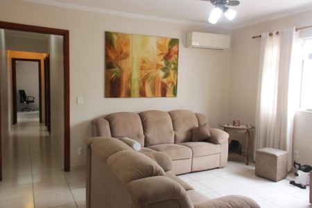 Sala de apartamento para alugar com 2 quartos, 90m² em Campo Grande, Santos