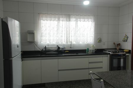 Apartamento para alugar com 90m², 2 quartos e 1 vagaCozinha