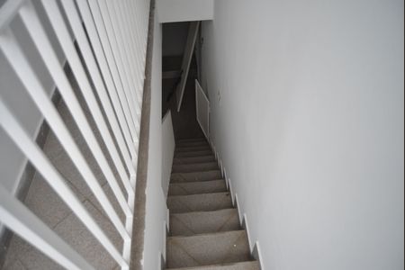 Casa para alugar com 140m², 3 quartos e 1 vagaEscada