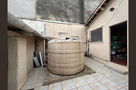 Casa à venda com 170m², 3 quartos e 2 vagas Casa à venda com 170m², 3 quartos e 2 vagasQuintal da Edícula