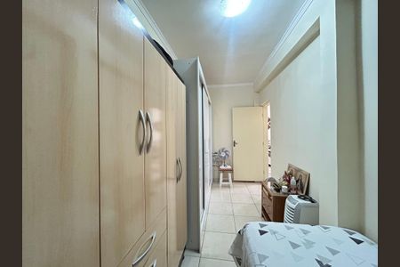 Casa à venda com 170m², 3 quartos e 2 vagas Casa à venda com 170m², 3 quartos e 2 vagasQuarto 2