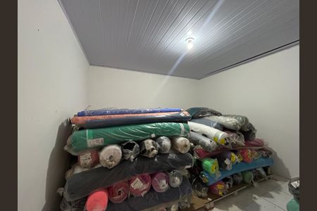 Casa à venda com 170m², 3 quartos e 2 vagas Casa à venda com 170m², 3 quartos e 2 vagasSala da Edícula