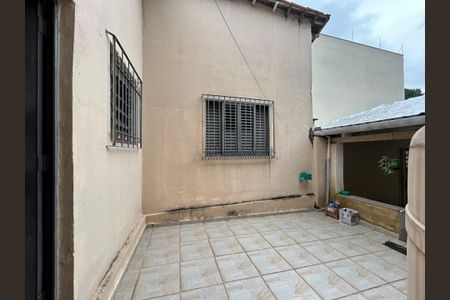 Casa à venda com 170m², 3 quartos e 2 vagas Casa à venda com 170m², 3 quartos e 2 vagasQuintal da Edícula