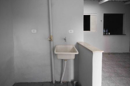 Casa para alugar com 130m², 1 quarto e 1 vaga