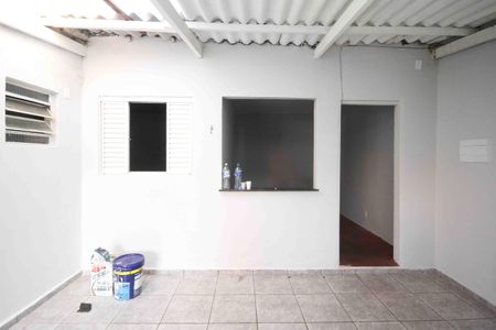 Casa para alugar com 130m², 1 quarto e 1 vaga
