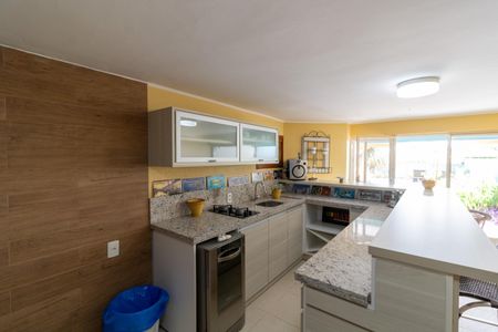 Casa à venda com 154m², 3 quartos e 3 vagasSalão de Festas