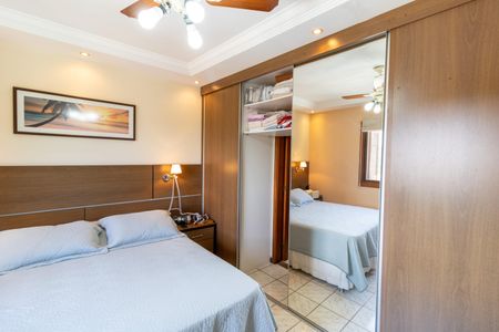 Casa à venda com 154m², 3 quartos e 3 vagasSuíte