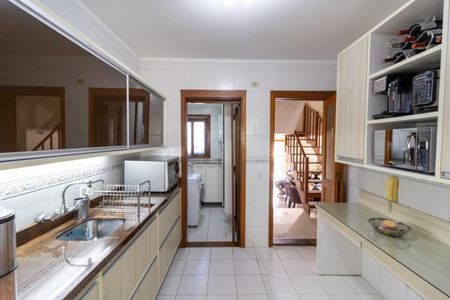 Casa à venda com 154m², 3 quartos e 3 vagasCozinha