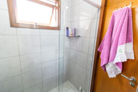 Casa à venda com 154m², 3 quartos e 3 vagasBanheiro 2