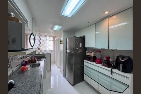 Apartamento à venda com 97m², 3 quartos e 1 vagaCozinha e Área de Serviço