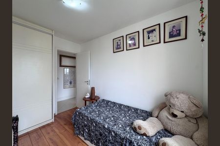 Apartamento à venda com 97m², 3 quartos e 1 vagaQuarto 2