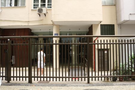 Apartamento para alugar com 30m², 1 quarto e sem vagaFachada e portaria