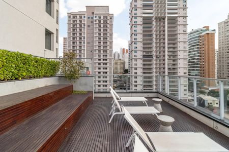 Studio para alugar com 25m², 1 quarto e sem vaga Studio para alugar com 25m², 1 quarto e sem vagaTerraço