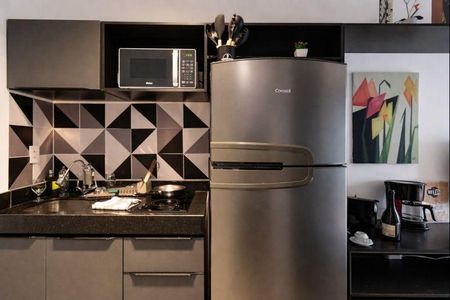 Studio para alugar com 25m², 1 quarto e sem vaga Studio para alugar com 25m², 1 quarto e sem vagaCozinha