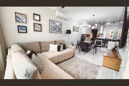Casa à venda com 75m², 2 quartos e 1 vagaSala/Cozinha