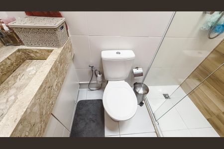 Casa à venda com 75m², 2 quartos e 1 vagaBanheiro da Suíte 1
