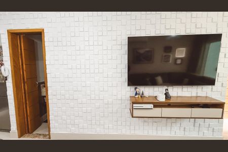 Casa à venda com 75m², 2 quartos e 1 vagaSala/Cozinha