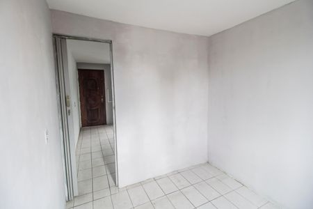 Quarto 1 de casa para alugar com 2 quartos, 40m² em Conjunto Habitacional Presidente Castelo Branco, Carapicuíba