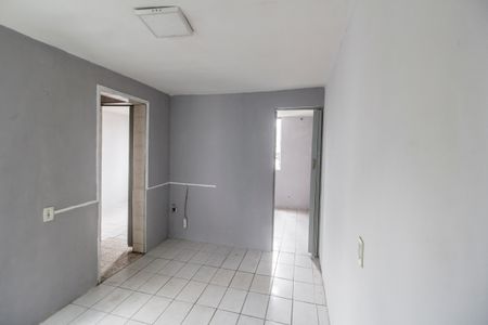 Sala  de casa para alugar com 2 quartos, 40m² em Conjunto Habitacional Presidente Castelo Branco, Carapicuíba