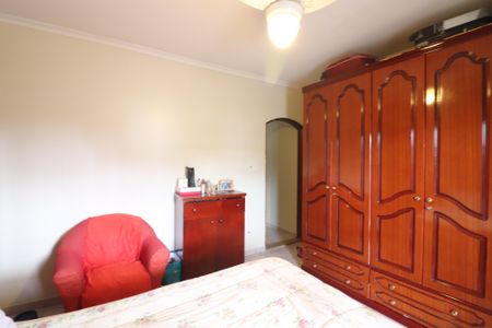 Casa à venda com 188m², 4 quartos e 2 vagasQuarto 1 - Suíte