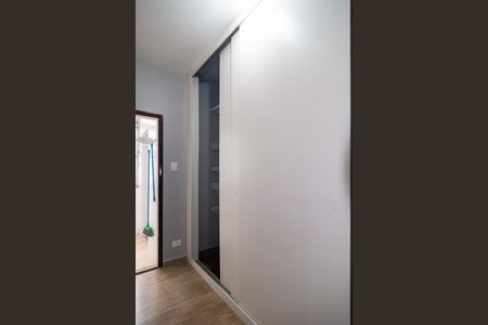 Apartamento para alugar com 96m², 3 quartos e 1 vaga Apartamento para alugar com 96m², 3 quartos e 1 vagaQuarto 3 - Closet